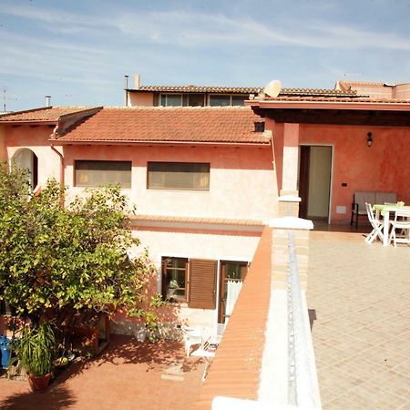 L'Isola Felice Apartment Monserrato Luaran gambar