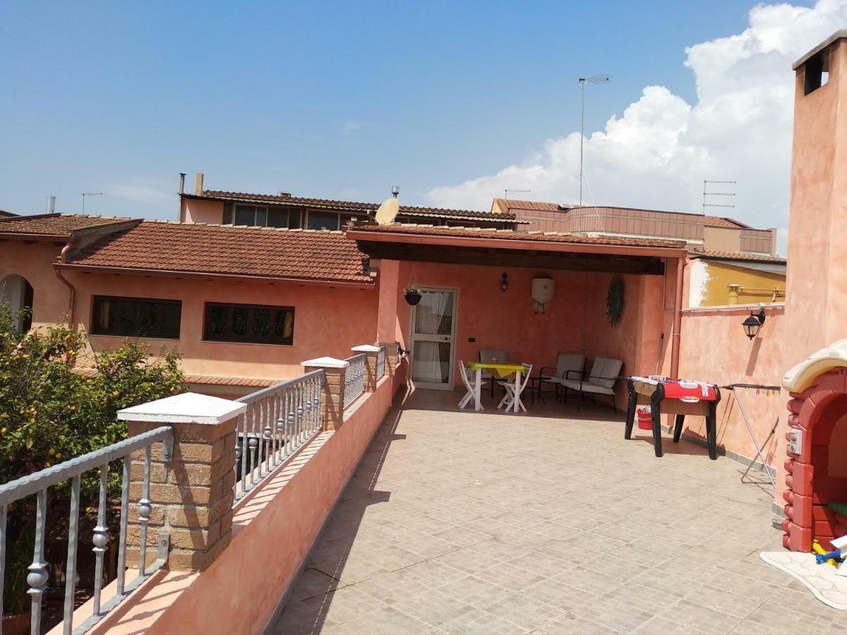 L'Isola Felice Apartment Monserrato Luaran gambar